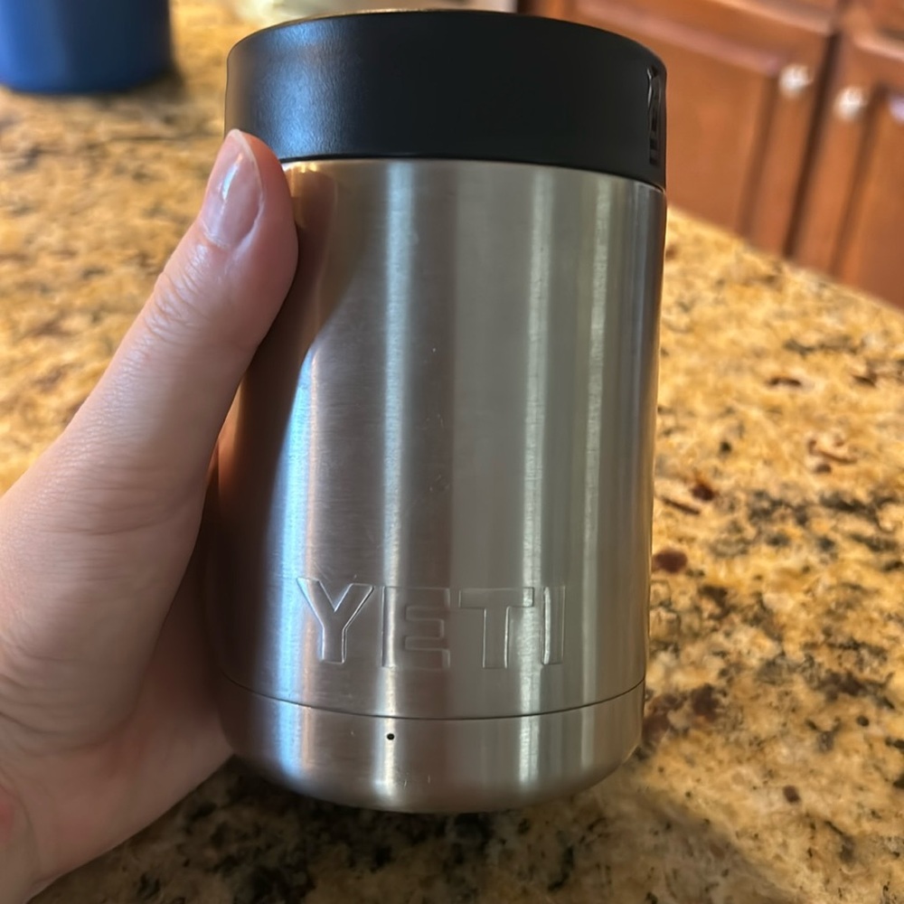 Yeti Soda can or beer coozie